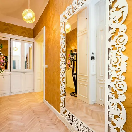 Opletalova Apartment Prague